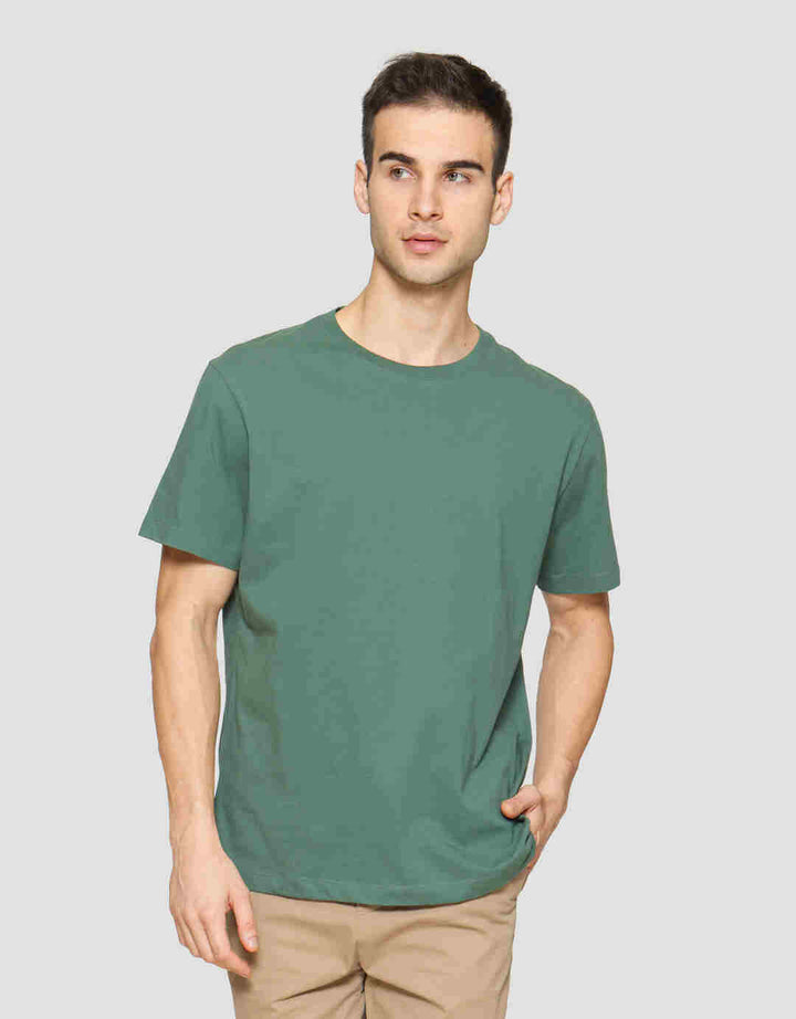Cole Kaos Basic Plain Pria