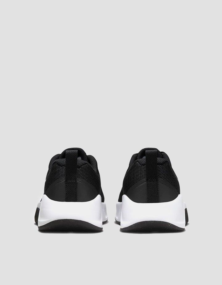 Nike MC Trainer 3 Sepatu Wanita