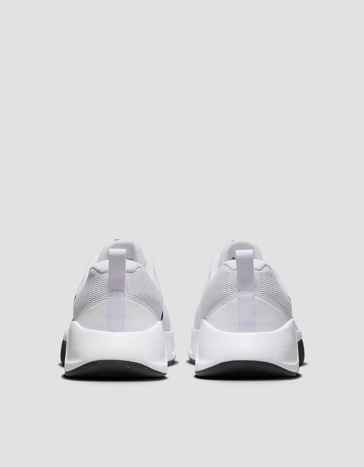 Nike MC Trainer 3 FQ1831-100 Sepatu Pria