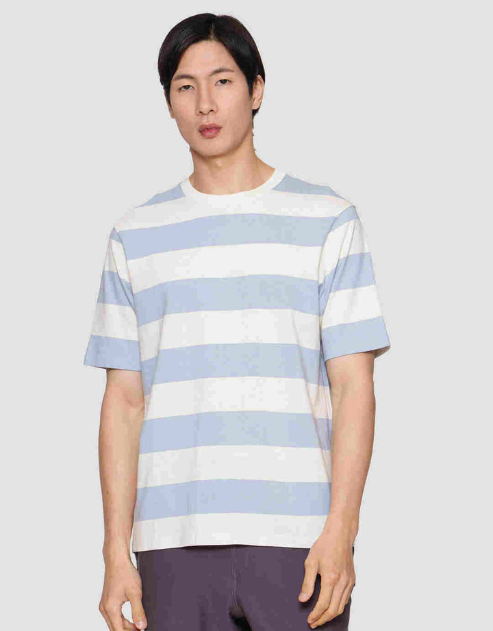 Suko Garis Rugby Stripe Kerah Bulat Kaos Oversized Pria