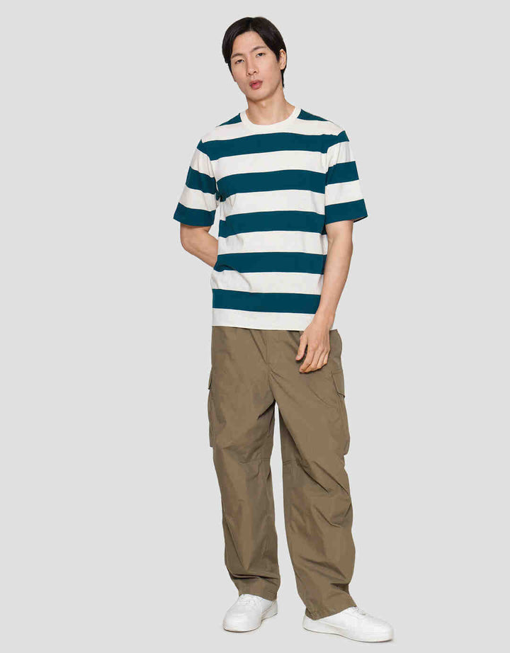 Suko Garis Rugby Stripe Kerah Bulat Kaos Oversized Pria