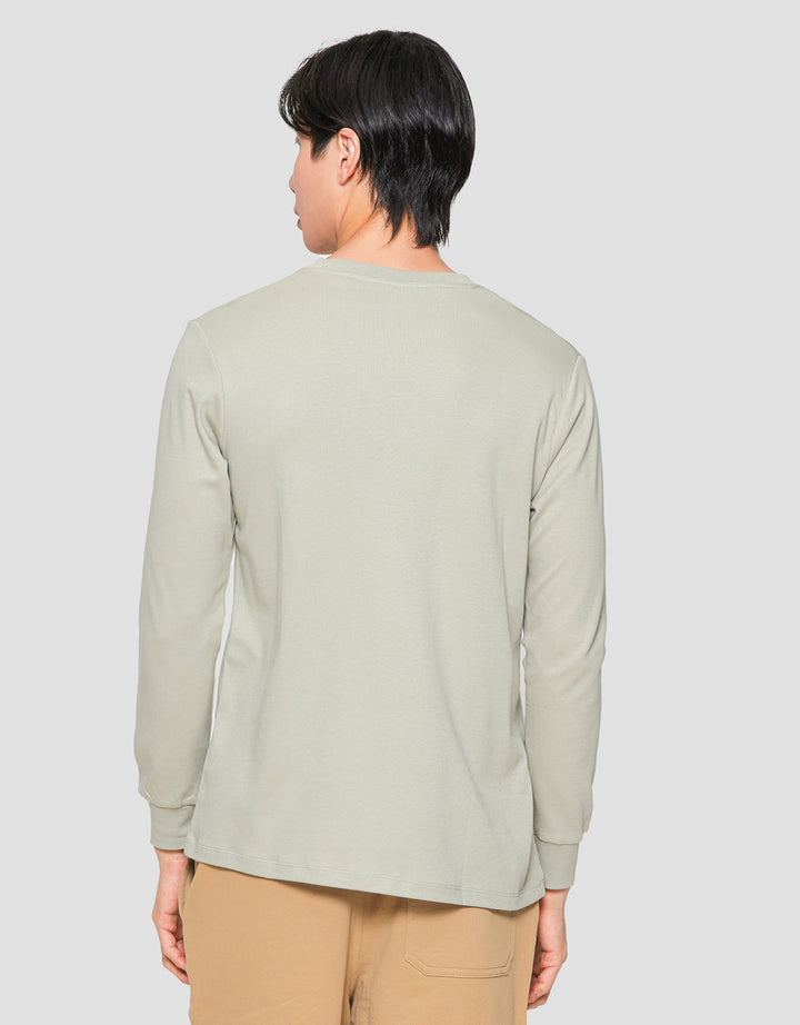 Suko Round Neck Soft Touch Kerah Bulat Lengan Panjang Kaos Pria