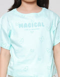 Little M  On Tone Kaos Anak Perempuan