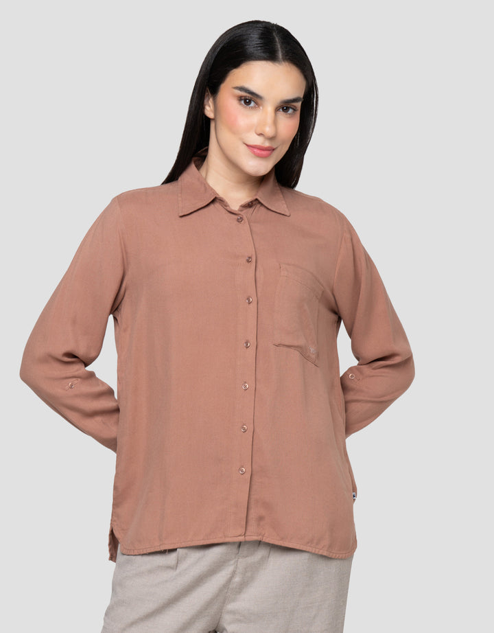 Cardinal Girl Detail Pocket Kemeja Wanita