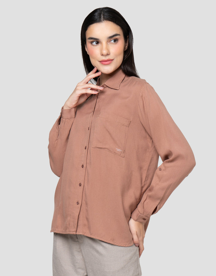 Cardinal Girl Detail Pocket Kemeja Wanita