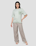 Cardinal Girl Pocket Kaos Wanita