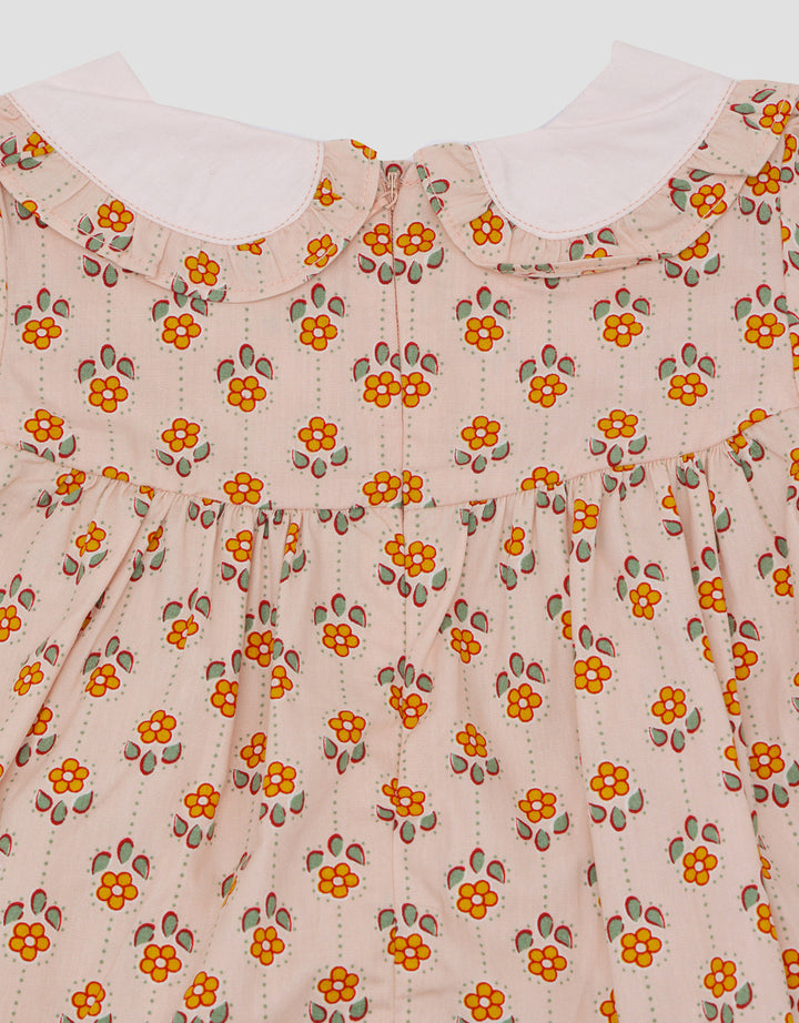 Pipiniko Flower Ethnic Girls Short Sleeve T-shirt