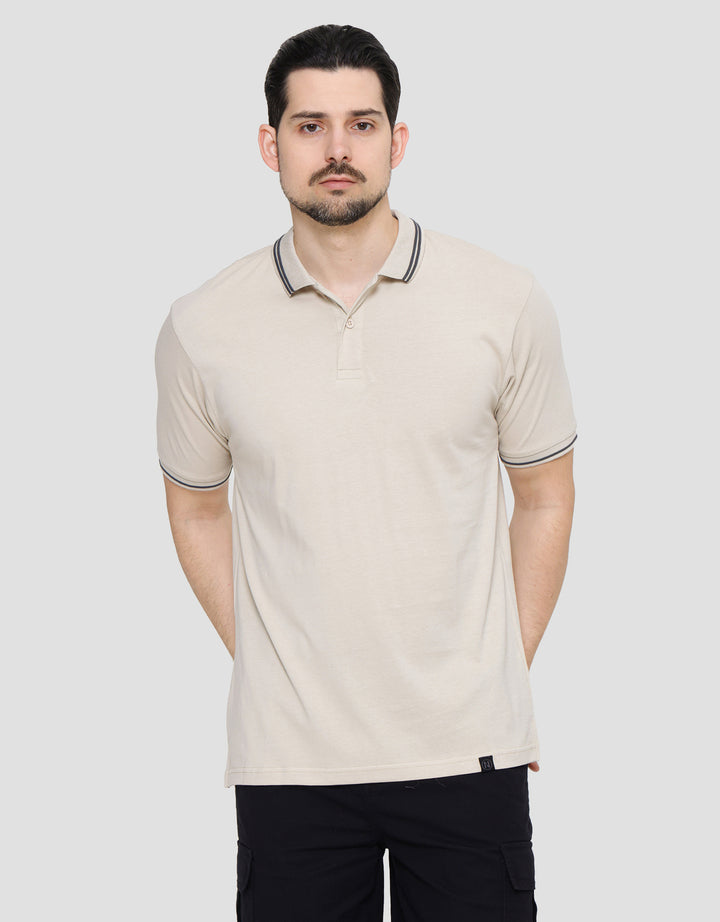 Nevada Jersey Solid Kaus Kerah Pria