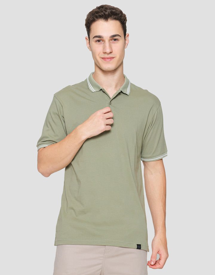 Nevada Jersey Solid Kaus Kerah Pria