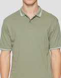 Nevada Jersey Solid Kaus Kerah Pria