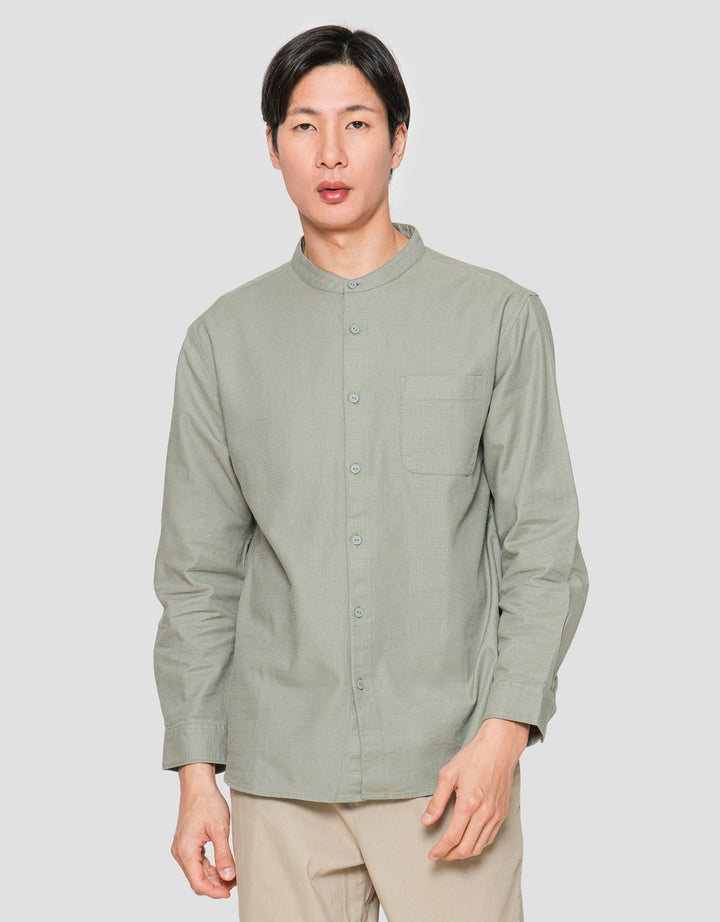 Suko Mandarin Collar Linen Sheer Kerah Tegak Kemeja Pria