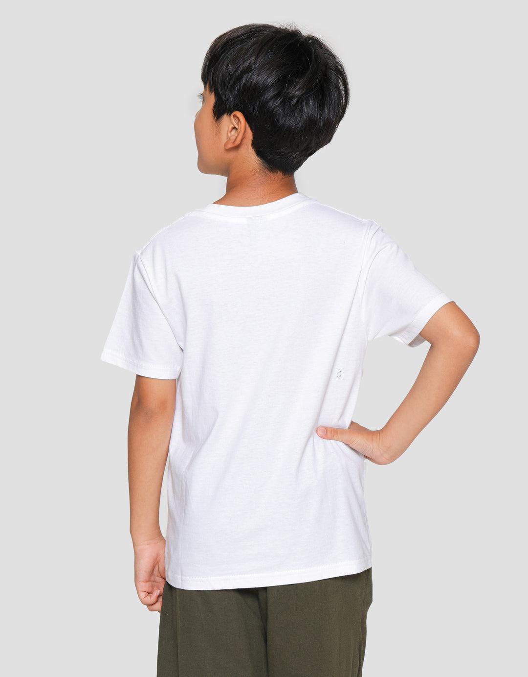 Character Jurassic World Survival Kaos Anak Laki-Laki