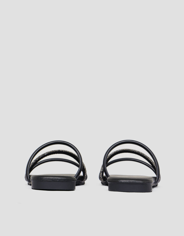 Connexion SMS15 Sandal Slipper Wanita