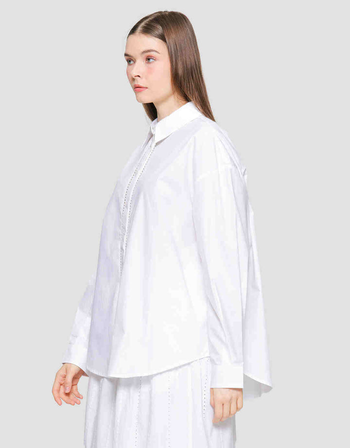Suko Eyelet Kemeja  Lengan Panjang Wanita