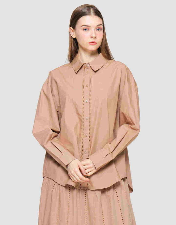 Suko Eyelet Kemeja  Lengan Panjang Wanita