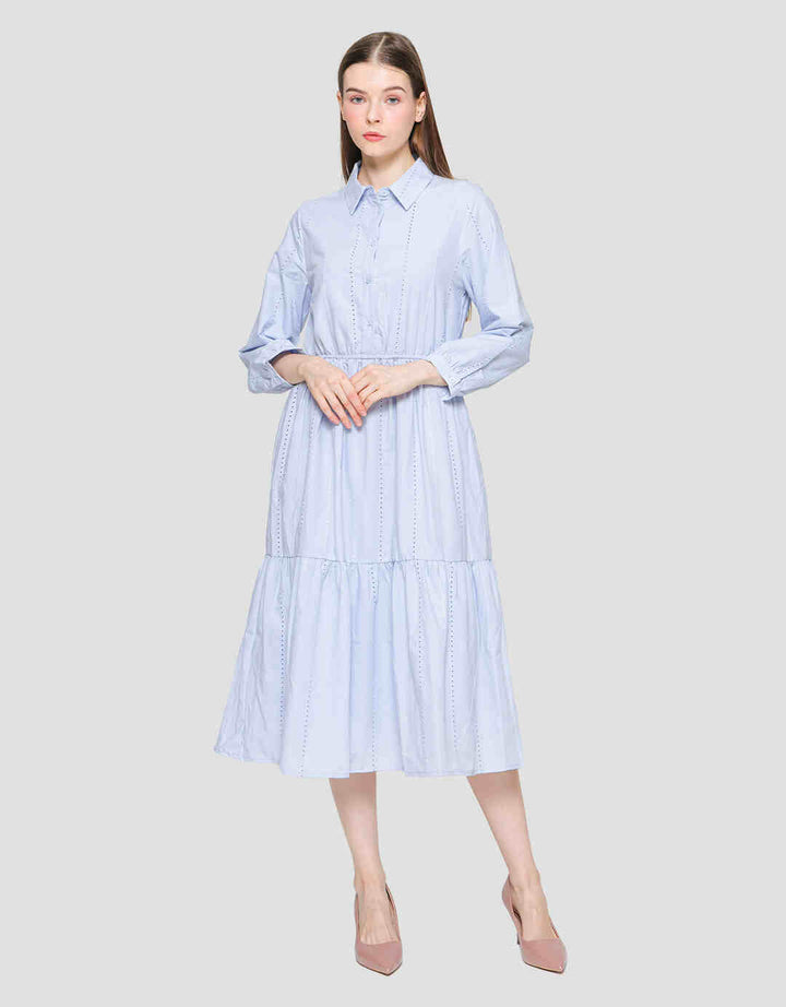 Suko Eyelet Gaun Lengan Panjang Wanita