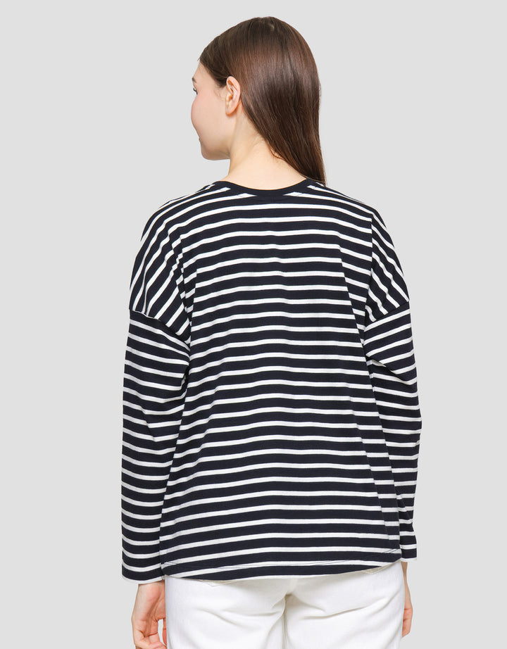 Suko Stripe Print Kaos Casual Wanita