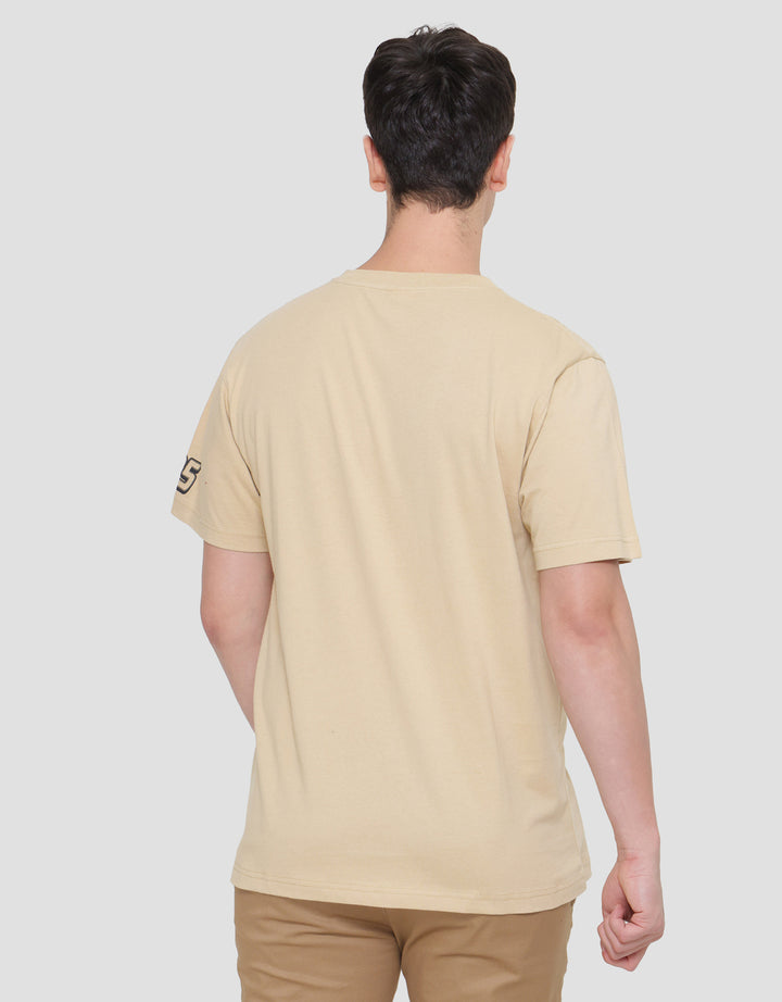 Disney The Cars Print Kaos Pria