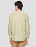 Suko Kerah Mandarin Collar Printed Kemeja Lengan Panjang Pria