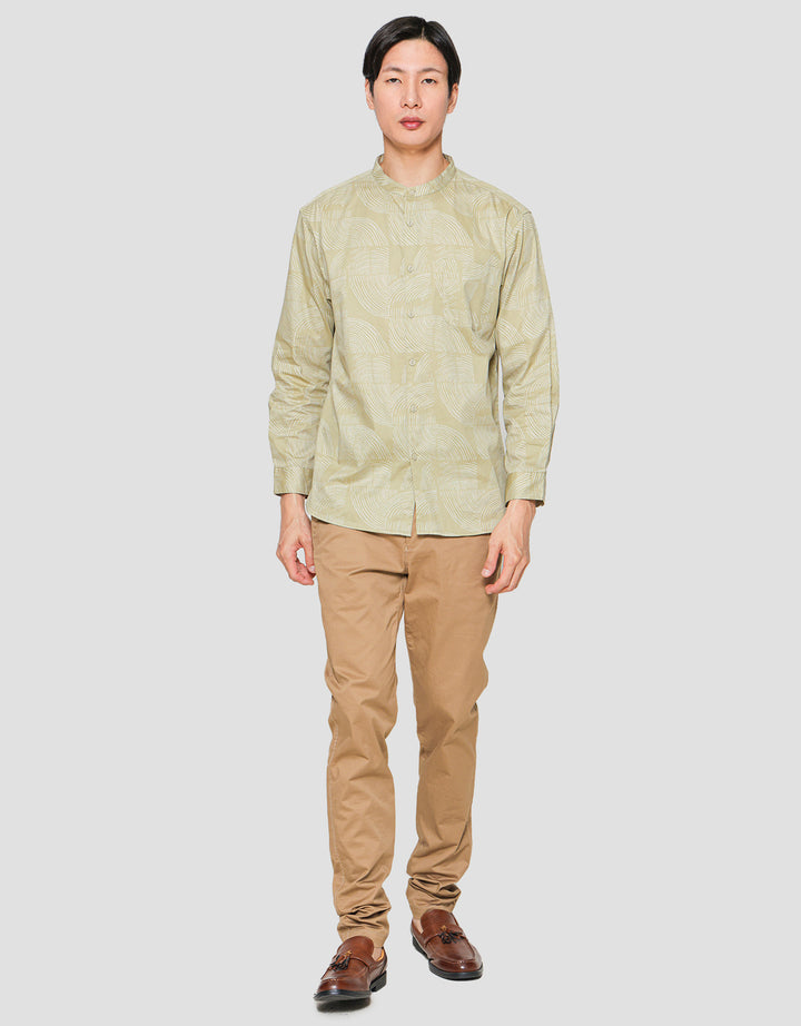 Suko Kerah Mandarin Collar Printed Kemeja Lengan Panjang Pria