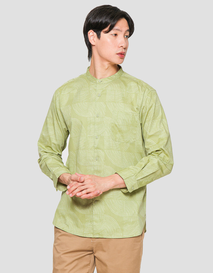 Suko Mandarin Collar Printed Kemeja Lengan Panjang Pria