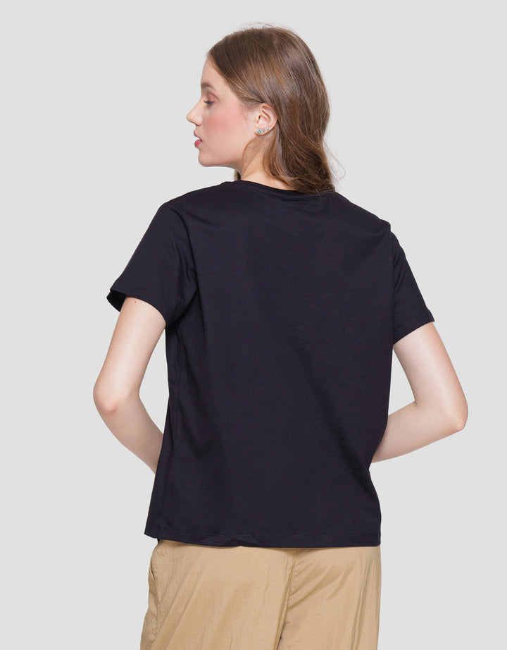 Connexion Leopard Wild Kaos Lengan Pendek Wanita