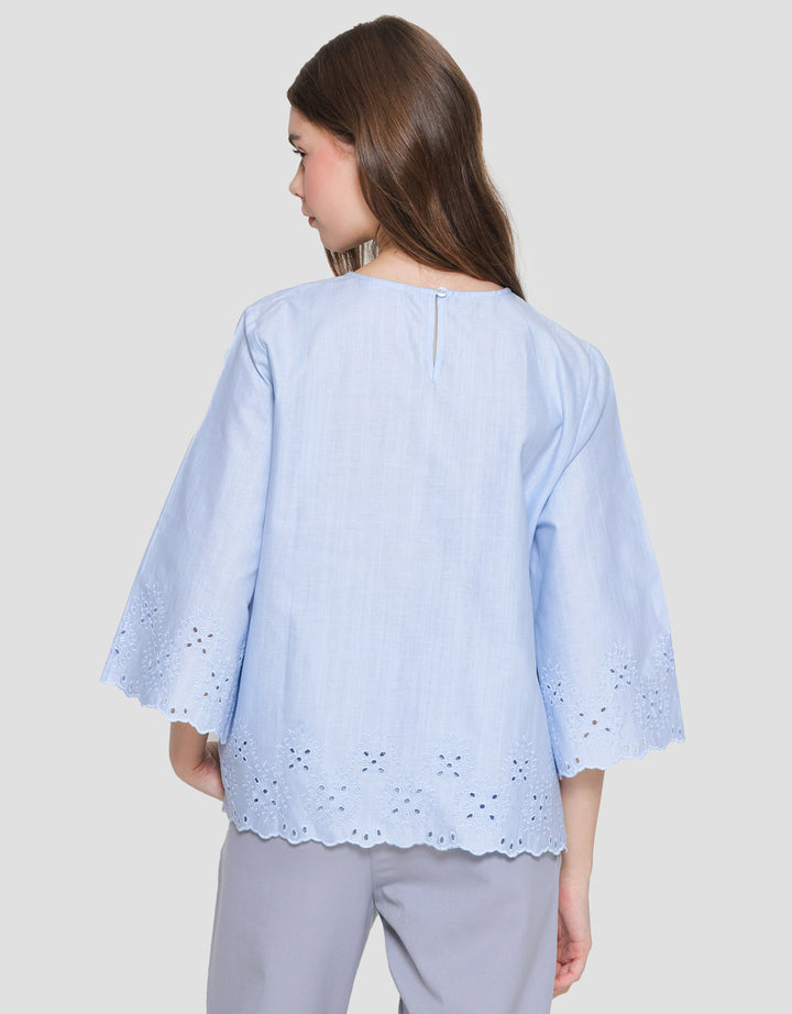 St. Yves Cropped Eyeled With Flare Sleeve Blouse Wanita
