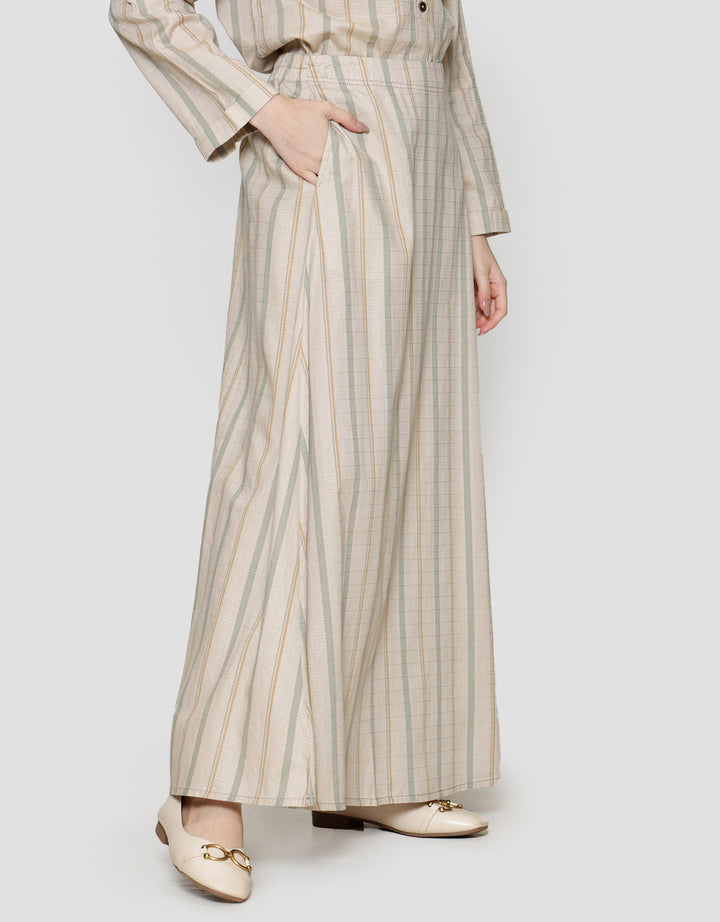 Expand Yumika Rok Wanita