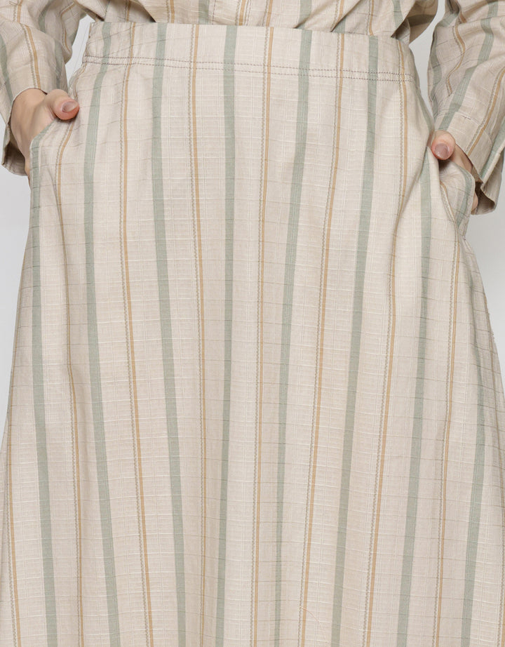 Expand Yumika Rok Wanita