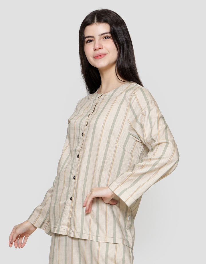 Expand Ileava Blouse Wanita