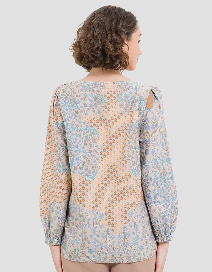 Expand Keisha Blouse Full Pattern Wanita