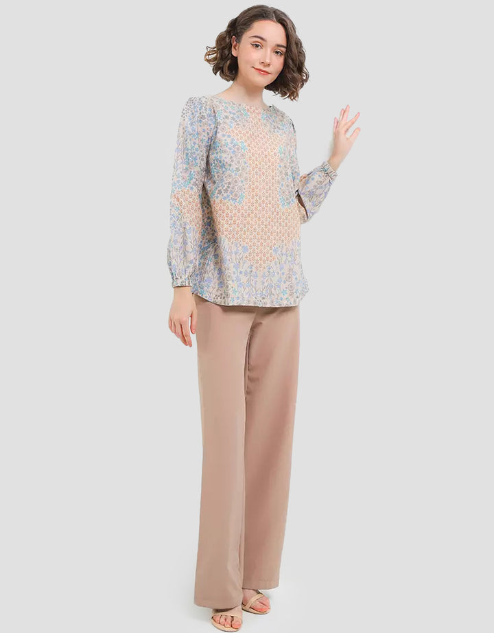 Expand Keisha Blouse Full Pattern Wanita