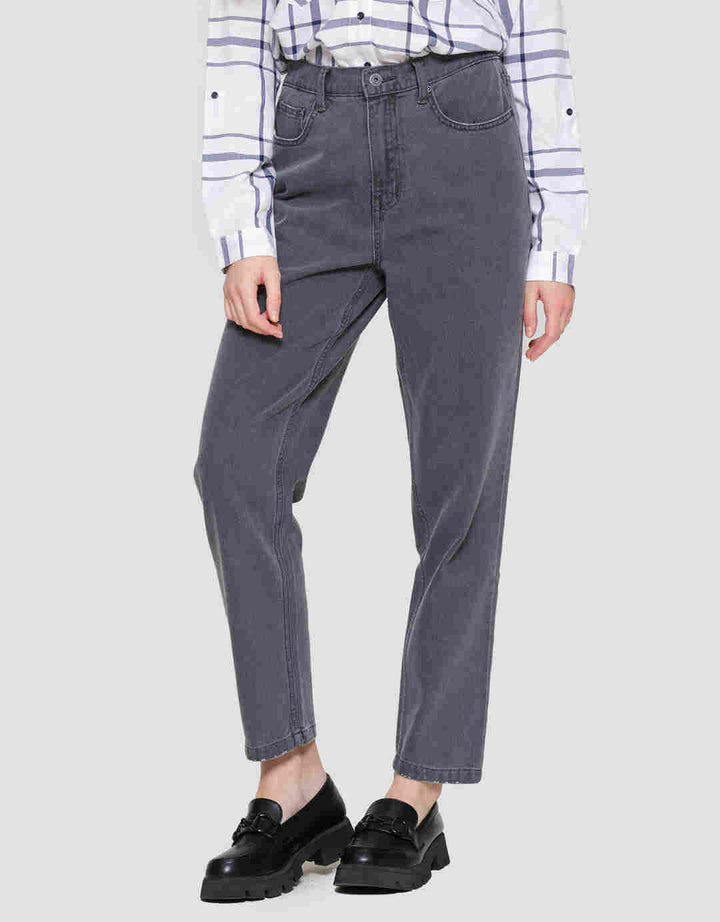 Nevada Denim Mom Fit Women's Pants