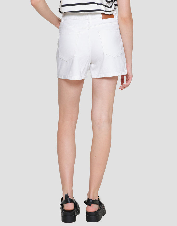 Nevada Basic Roll Up Celana Pendek Denim Wanita