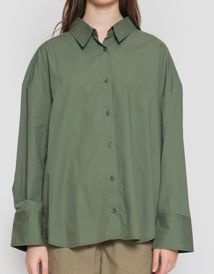 Connexion Plain Look Button Kemeja Lengan Panjang Wanita