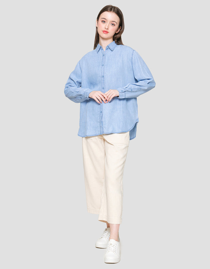 Connexion Straight Denim Kemeja Lengan Panjang Wanita
