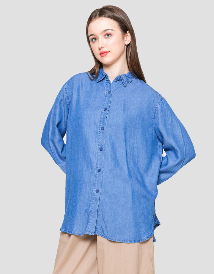 Connexion Straight Denim Kemeja Lengan Panjang Wanita