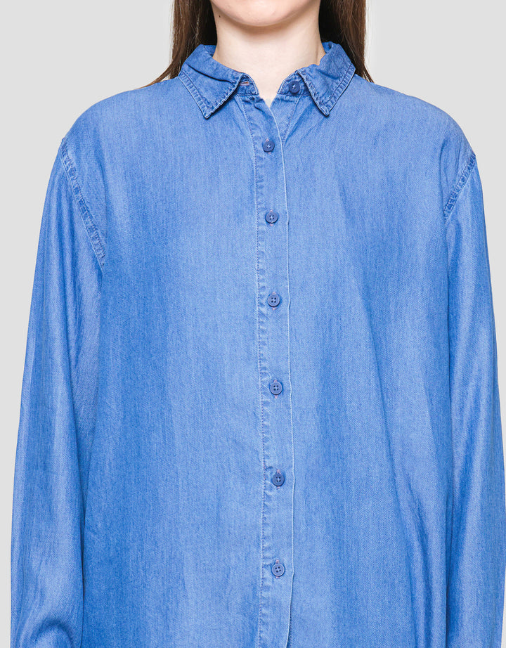 Connexion Straight Denim Kemeja Lengan Panjang Wanita