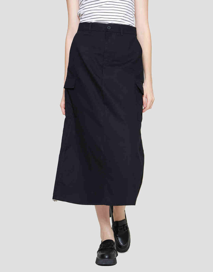 CONNEXION CARGO SERUT ROK MAXI WANITA