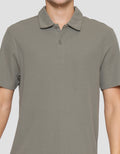Cole Texture Baverly Fit Kaus Kerah Pria