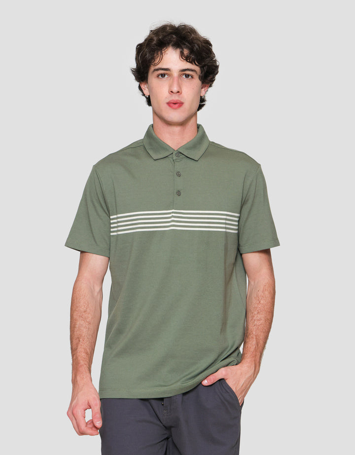 Cole Line Chest Stripe Kaus Kerah Pria