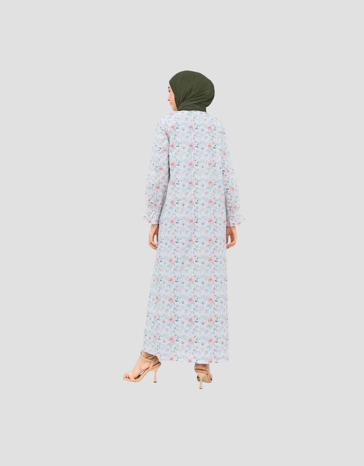Geela Vahira Modest Desain Gaun untuk Wanita
