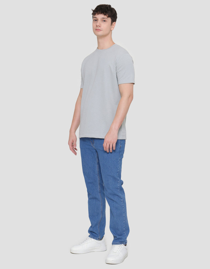 Cole Repeat Text Solid Kaos Casual Pria