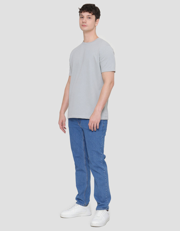 Cole Repeat Text Solid Kaos Casual Pria