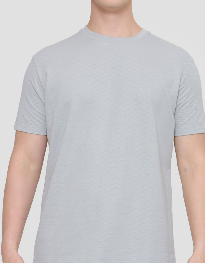 Cole Repeat Text Solid Kaos Casual Pria