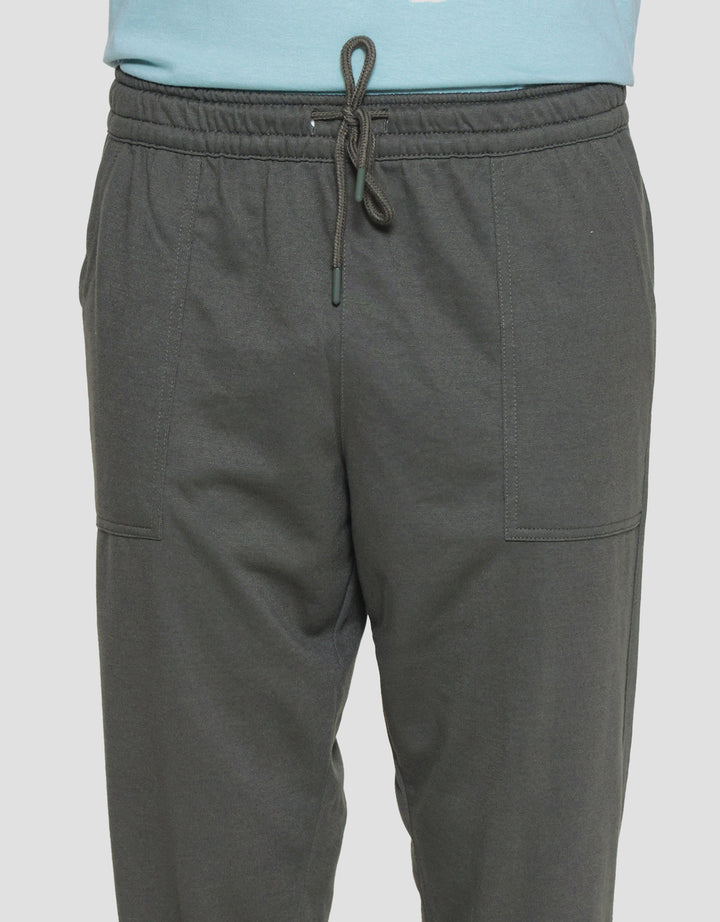 Nevada Knit Basic Patch Pocket Celana Jogger Pria