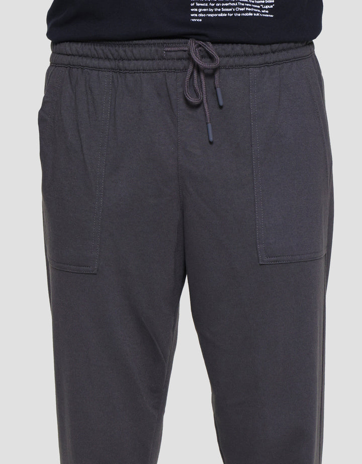Nevada Knit Basic Patch Pocket Celana Jogger Pria