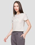 Nevada Kindness Kaos Crop Wanita