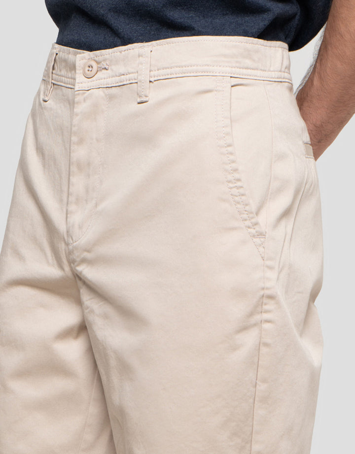 Cole Woven Celana Pendek Pria