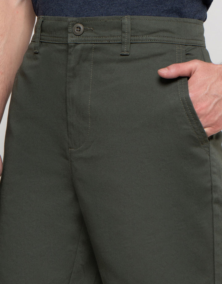 Cole Woven Celana Pendek Pria